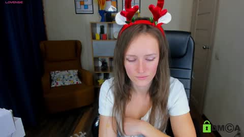 Fran online show from December 2024 02:05:02 PM