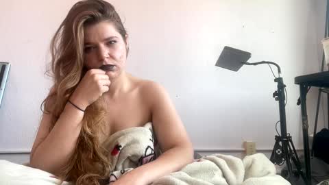 francescafey online show from September 2025 02:19:01 PM