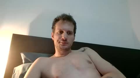 francesito online show from November 2025 01:39:01 AM