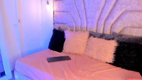 francheska121 online show from October 2025 08:16:02 PM