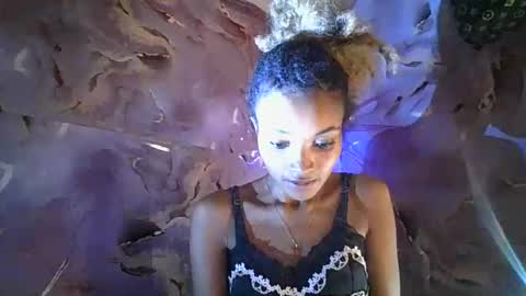 Snapshot of francinoli chatting on June 2026 09:37:01 AM Francinoli online show from June 2026 09:37:01 AM