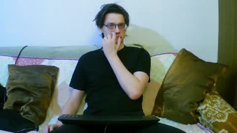 Snapshot of francisgray chatting on February 2026 10:35:01 PM Frank online show from February 2026 10:35:01 PM