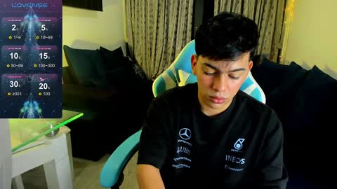 frank online show from December 2024 11:51:01 PM