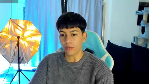 frank online show from November 2025 03:06:02 AM