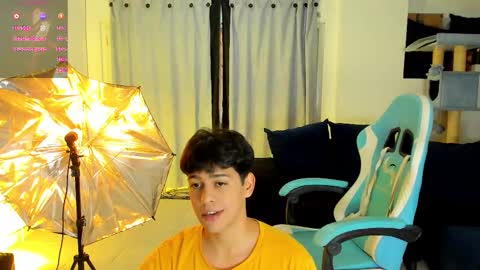 frank online show from November 2025 10:25:02 PM