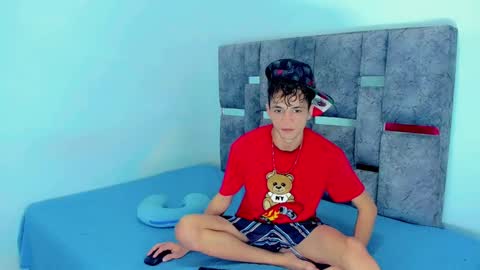 Snapshot of franco_taylor chatting on January 2025 12:07:02 PM Franco taylor online show from January 2025 12:07:02 PM