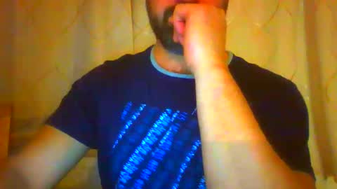 Frank online show from November 2025 09:25:01 PM