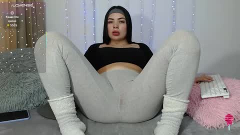 Karla online show from April 2026 09:21:02 PM