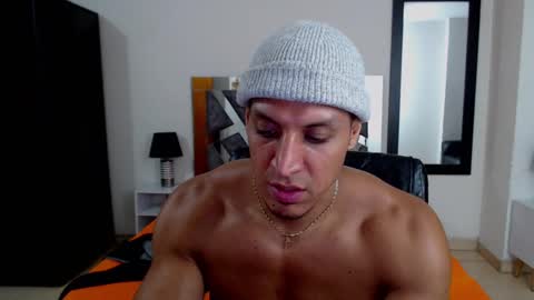 Frank online show from February 2025 11:54:02 PM