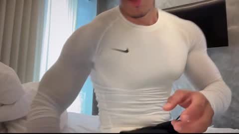 Frank online show from February 2026 07:51:01 PM