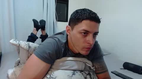 Snapshot of frank_millers chatting on March 2026 12:17:01 AM Frank online show from March 2026 12:17:01 AM