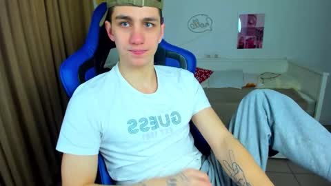 Frank online show from March 2026 05:44:02 AM