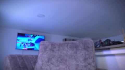 Frank Farrell. Hey remember to give me a thumbs up Ty online show from October 2025 09:43:02 PM