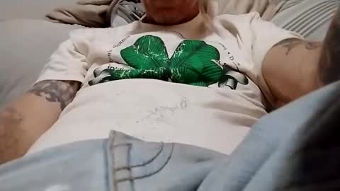 Blue eyed tatted Daddy online show from October 2025 07:56:01 AM