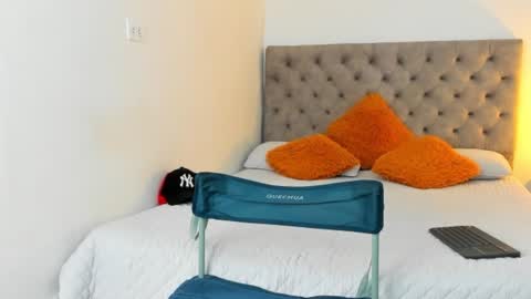 frank online show from December 2024 07:48:02 PM