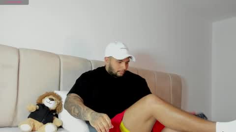 frank online show from May 2026 01:35:01 AM