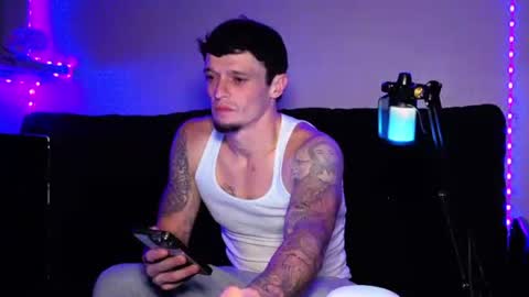 Franco online show from November 2025 04:03:02 AM