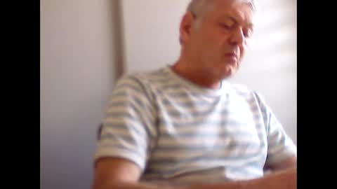 frannkboy61 online show from May 2026 03:30:02 PM