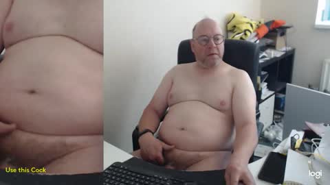 Snapshot of fransje_ chatting on May 2026 06:32:03 AM Fransje online show from May 2026 06:32:03 AM