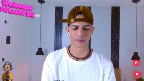 Snapshot of franvill_trato chatting on October 2025 07:03:02 PM Franvill trato online show from October 2025 07:03:02 PM