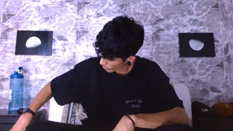 Franvill trato online show from February 2026 07:25:02 PM