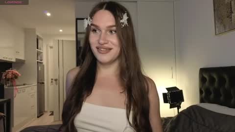 Snapshot of franzeva chatting on June 2026 11:31:01 AM I am franzeva online show from June 2026 11:31:01 AM