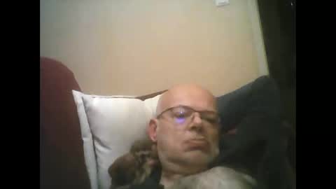 Frantz online show from November 2025 09:58:01 PM