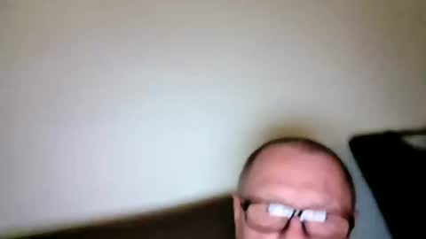 Wolfi online show from August 2026 07:00:02 AM