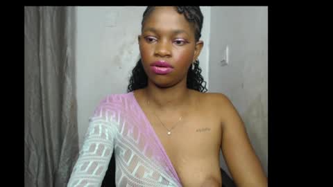 Freaky girl23 online show from May 2026 08:05:02 PM