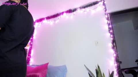 Lia Gomez online show from December 2024 12:28:01 AM