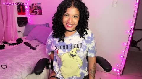 Lia Gomez online show from January 2025 01:15:01 AM