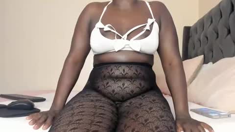 Snapshot of freaky_maria chatting on December 2024 10:22:02 AM Maria online show from December 2024 10:22:02 AM