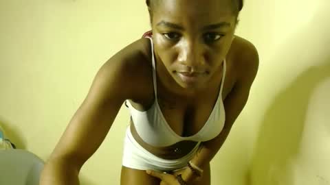 Snapshot of freaky_shamzzy chatting on February 2026 12:12:01 PM shamika online show from February 2026 12:12:01 PM