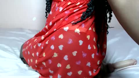 Snapshot of freakyebony1 chatting on June 2026 04:02:01 AM Frecky online show from June 2026 04:02:01 AM