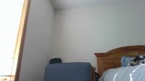 Snapshot of freakykink33 chatting on March 2026 05:52:02 PM Cal online show from March 2026 05:52:02 PM