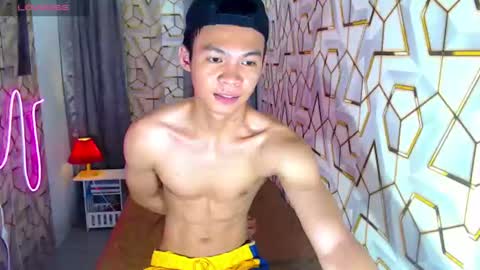 Snapshot of freakymarkxxx chatting on June 2026 10:36:02 AM Mark online show from June 2026 10:36:02 AM