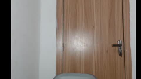 Snapshot of freakyslut30 chatting on February 2025 01:52:02 AM freakyslut30 online show from February 2025 01:52:02 AM