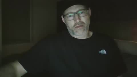 Snapshot of fred177771558049 chatting on March 2026 03:06:02 AM fred177771558049 online show from March 2026 03:06:02 AM