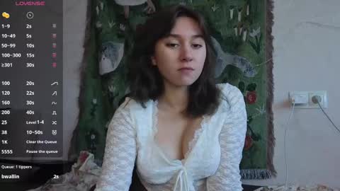 Snapshot of fredmurrietta chatting on May 2026 01:07:01 PM Mia online show from May 2026 01:07:01 PM