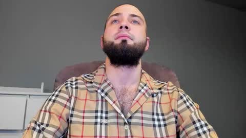 Andrew online show from October 2025 08:51:01 AM