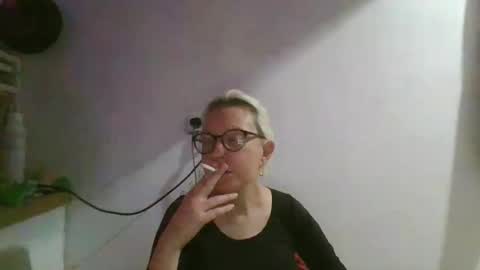 Snapshot of freediana chatting on February 2026 10:52:02 PM Diana online show from February 2026 10:52:02 PM