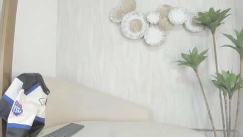 Frehia   online show from February 2026 02:28:01 AM