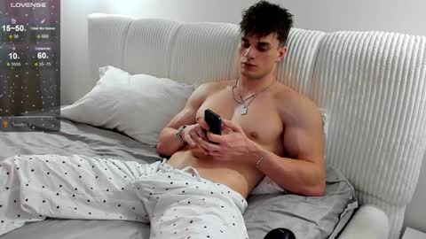 Alex or Andrzej online show from January 2025 06:10:02 PM