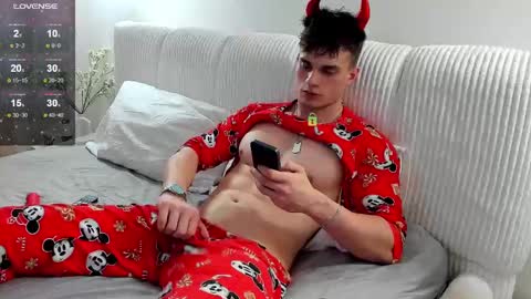 Alex or Andrzej online show from February 2025 07:07:01 PM