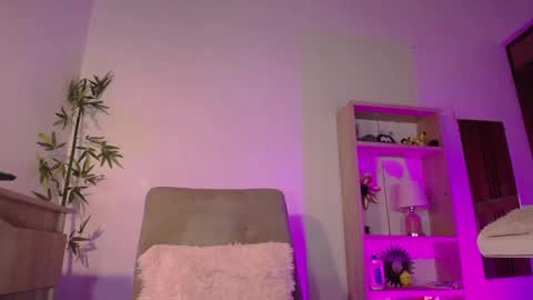 see u 500 pm hora col online show from December 2024 12:52:02 AM