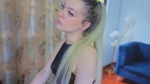 Snapshot of fresita_pink_ chatting on July 2026 09:24:02 PM fresita_pink_ online show from July 2026 09:24:02 PM