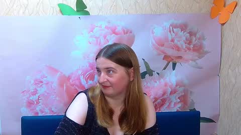 FreyaDak online show from October 2025 05:21:02 PM