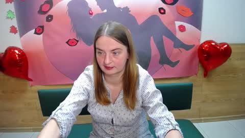 FreyaDak online show from October 2025 05:44:02 PM