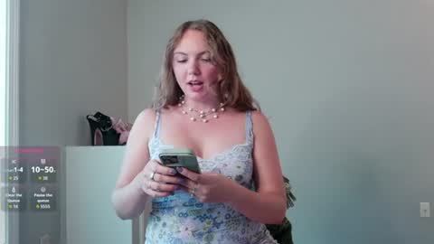 Snapshot of freyafux chatting on June 2026 09:41:01 PM Miss Freya online show from June 2026 09:41:01 PM
