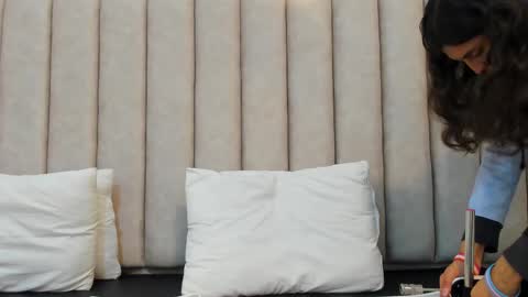 FREYA online show from February 2025 07:10:02 PM